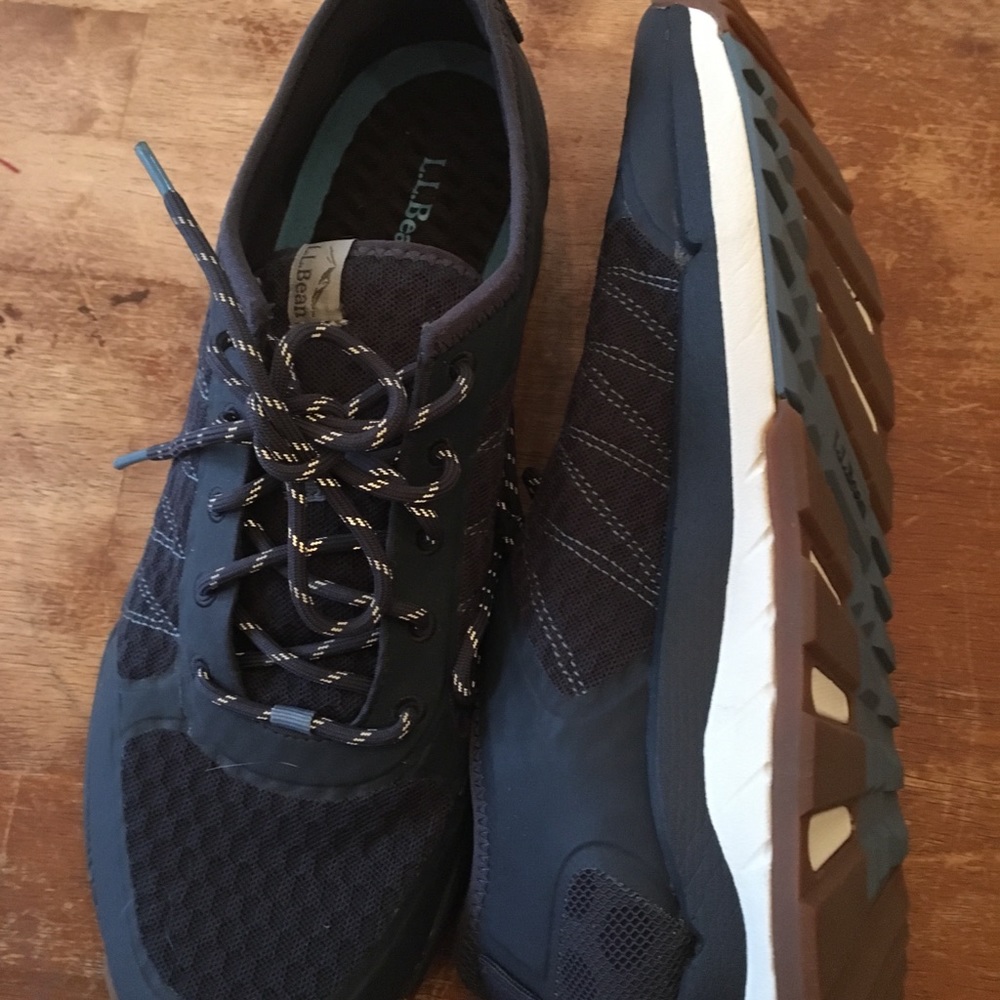 New/never worn Rocky Coast III Multisport Sneakers